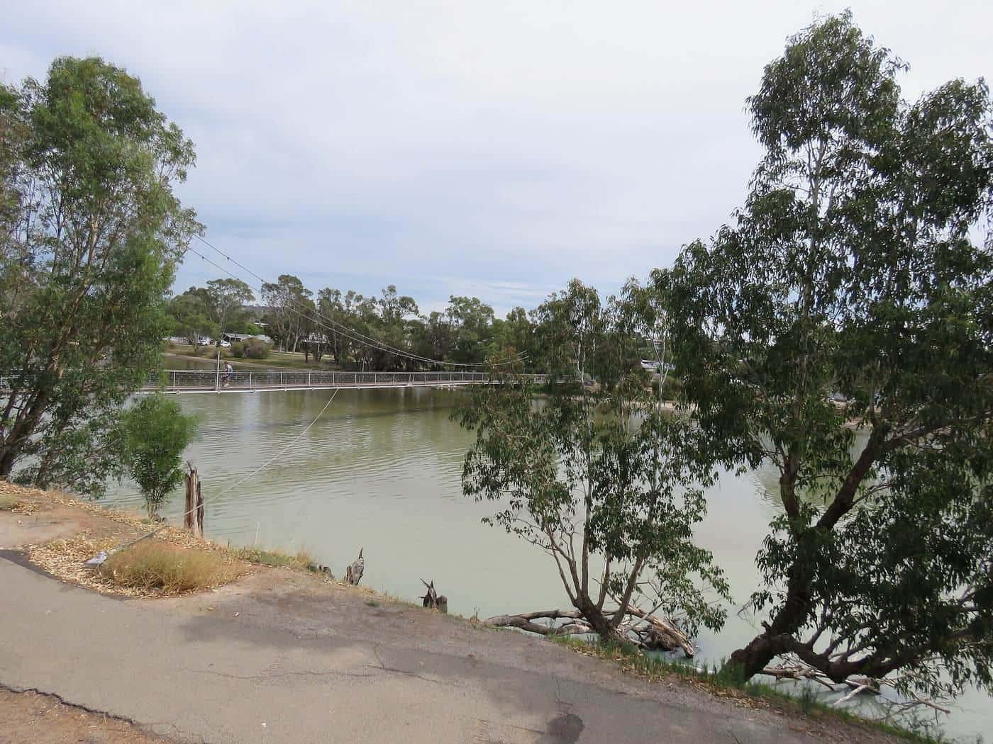 The Avon River footbridge at Northam
